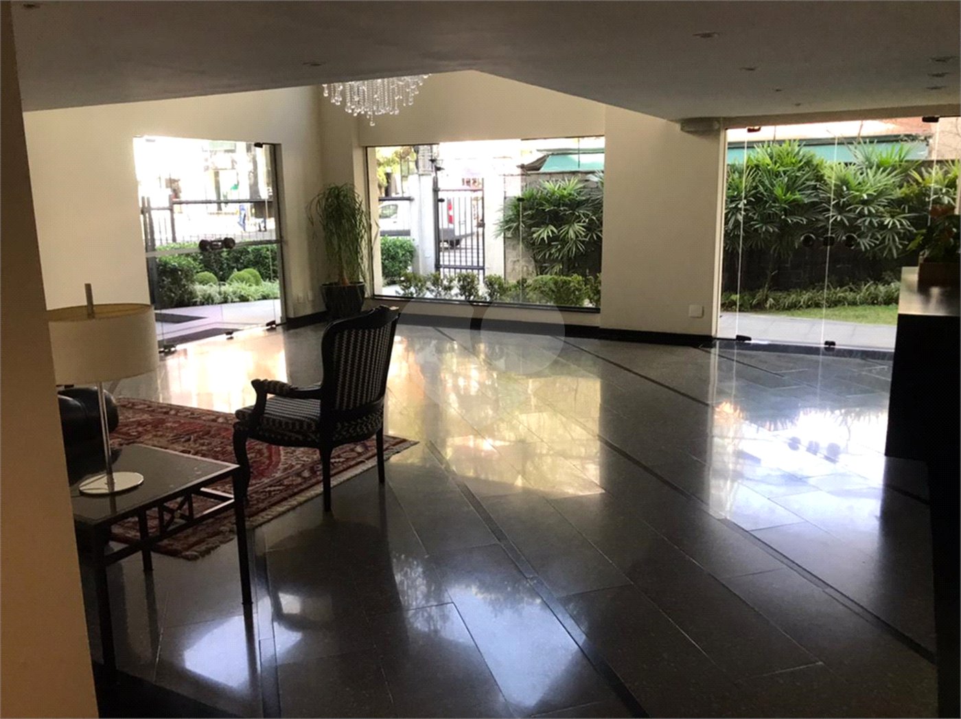 Apartamento à venda com 4 quartos, sendo 3 suítes, em Indianópolis, São Paulo, SP