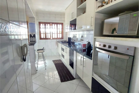 Casa à venda com 5 quartos, sendo 1 suíte, em Santa Claudina, Vinhedo, SP