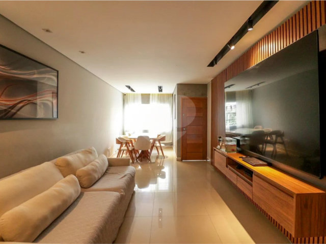 Casa à venda com 3 quartos, sendo 1 suíte,  no condomínio Smile View, São Paulo - SP
