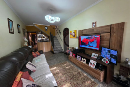 Casa à venda com 3 quartos, sendo 1 suíte, em Água Fria, São Paulo, SP