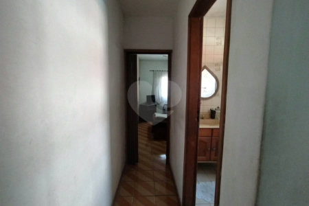 Sobrado à venda com 3 quartos em Chora Menino, São Paulo, SP