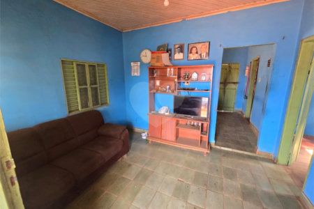 Casa à venda com 2 quartos no Centro, Itapetininga, SP