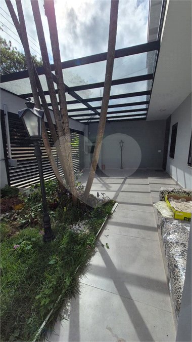 Casa à venda com 3 quartos em Vila Oliveira, Mogi das Cruzes, SP
