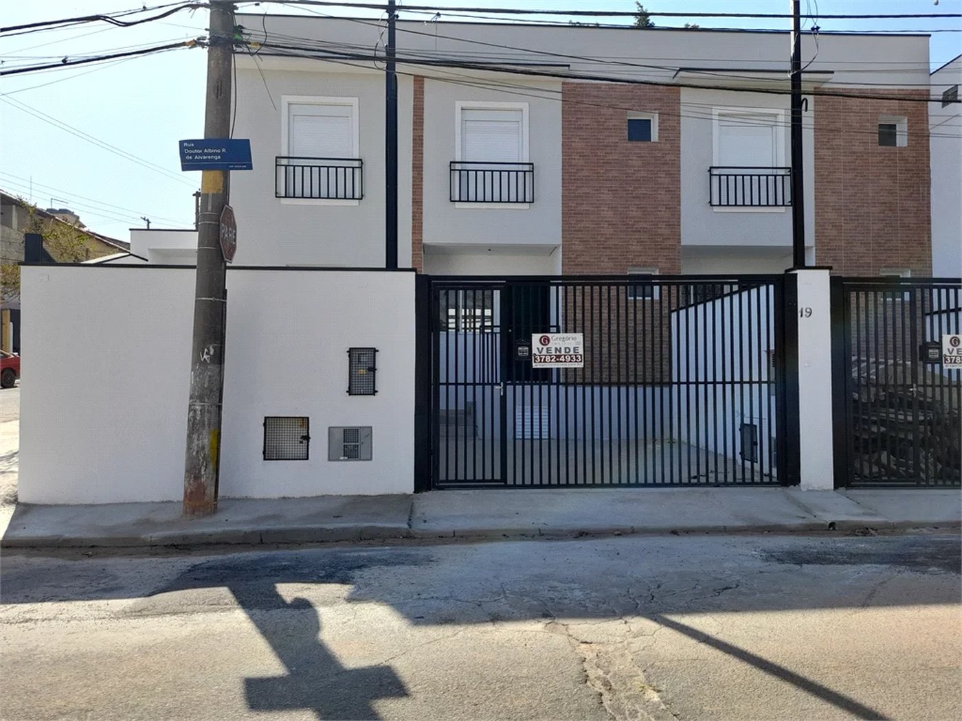 Sobrado à venda com 2 suítes em Vila Universitária, São Paulo, SP