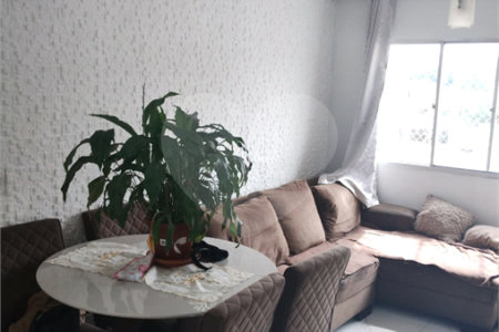 Apartamento à venda com 2 quartos, sendo 1 suíte,  em Vila Santa Clara, São Paulo, SP