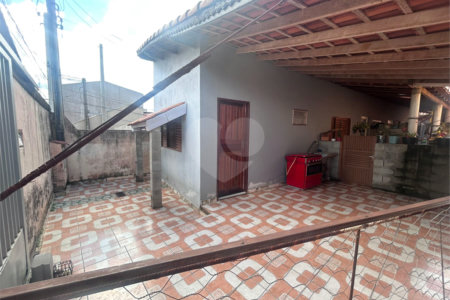 Casa à venda com 4 quartos no Centro, Tatuí, SP