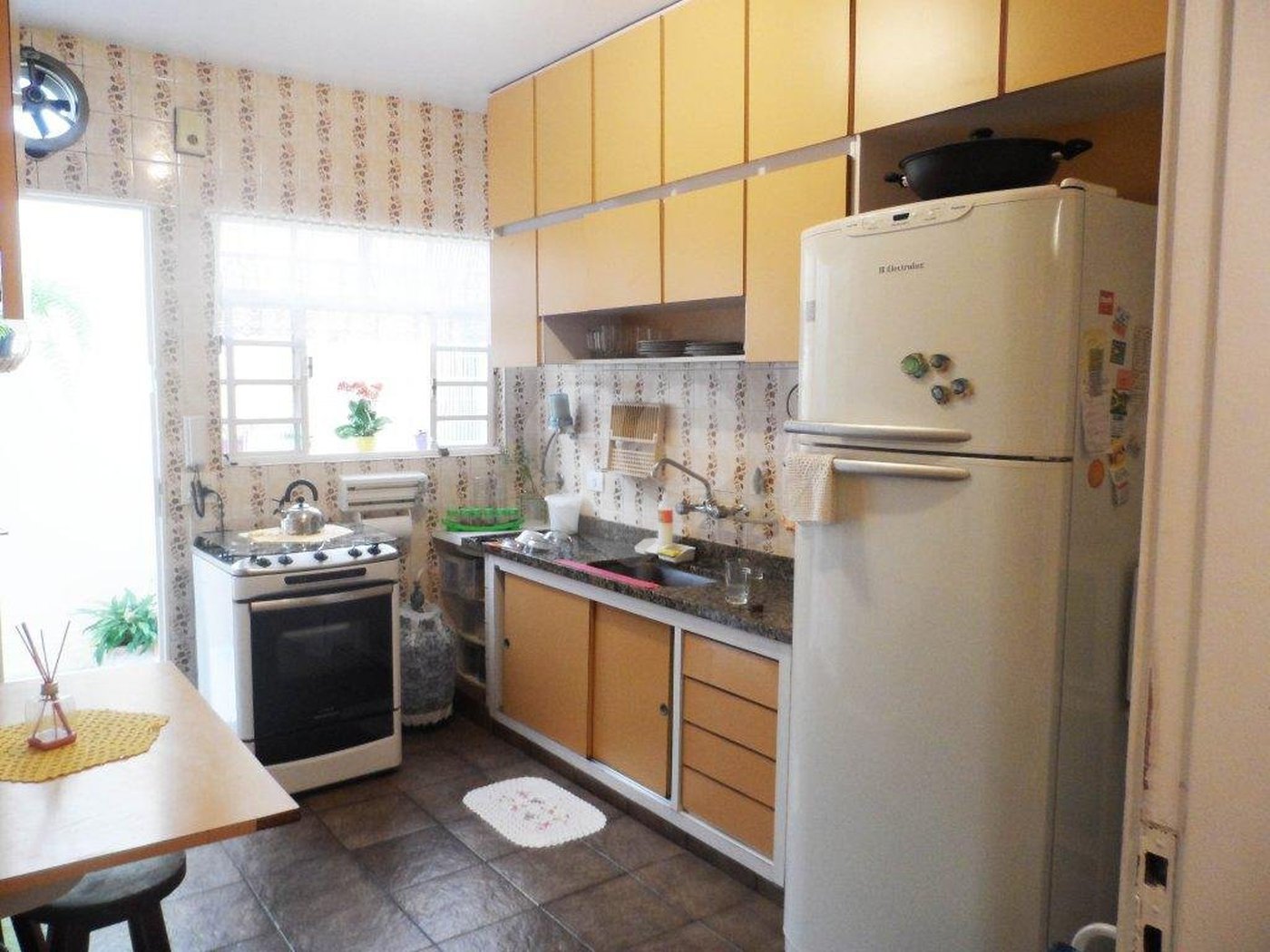 Sobrado à venda com 3 quartos, sendo 1 suíte,  em Jardim Marajoara, São Paulo, SP