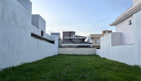 Terreno à venda no condomínio Ibiti Royal Park, Sorocaba - SP