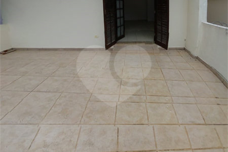Sobrado à venda com 3 quartos, sendo 1 suíte, em Parque Jabaquara, São Paulo, SP