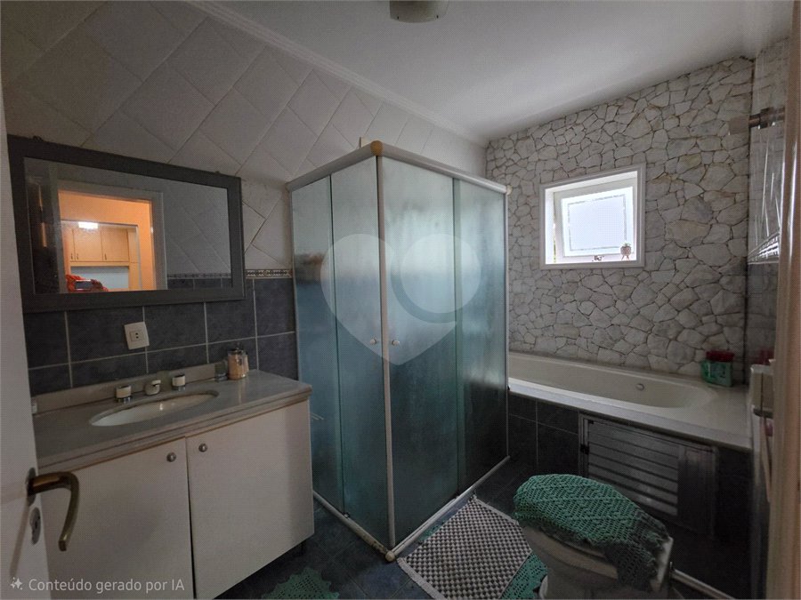 Casa à venda com 3 suítes no condomínio Granja Olga II, Sorocaba - SP