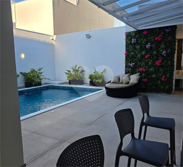 Casa à venda com 6 quartos, sendo 3 suítes, no condomínio Ibiti Royal Park, Sorocaba - SP