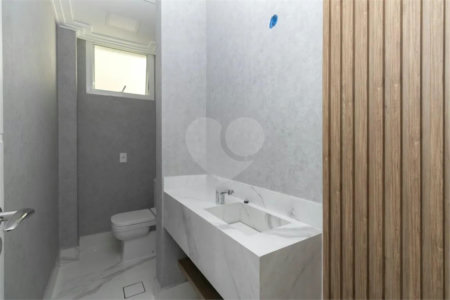 Apartamento à venda com 4 quartos, sendo 1 suíte, em Liberdade, São Paulo, SP