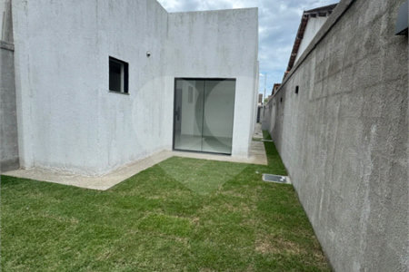 Casa à venda com 2 quartos, sendo 1 suíte, em Pedra de Guaratiba, Rio de Janeiro, RJ