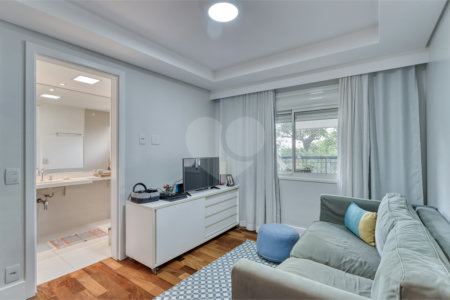 Apartamento à venda com 4 suítes em Alto da Boa Vista, São Paulo, SP