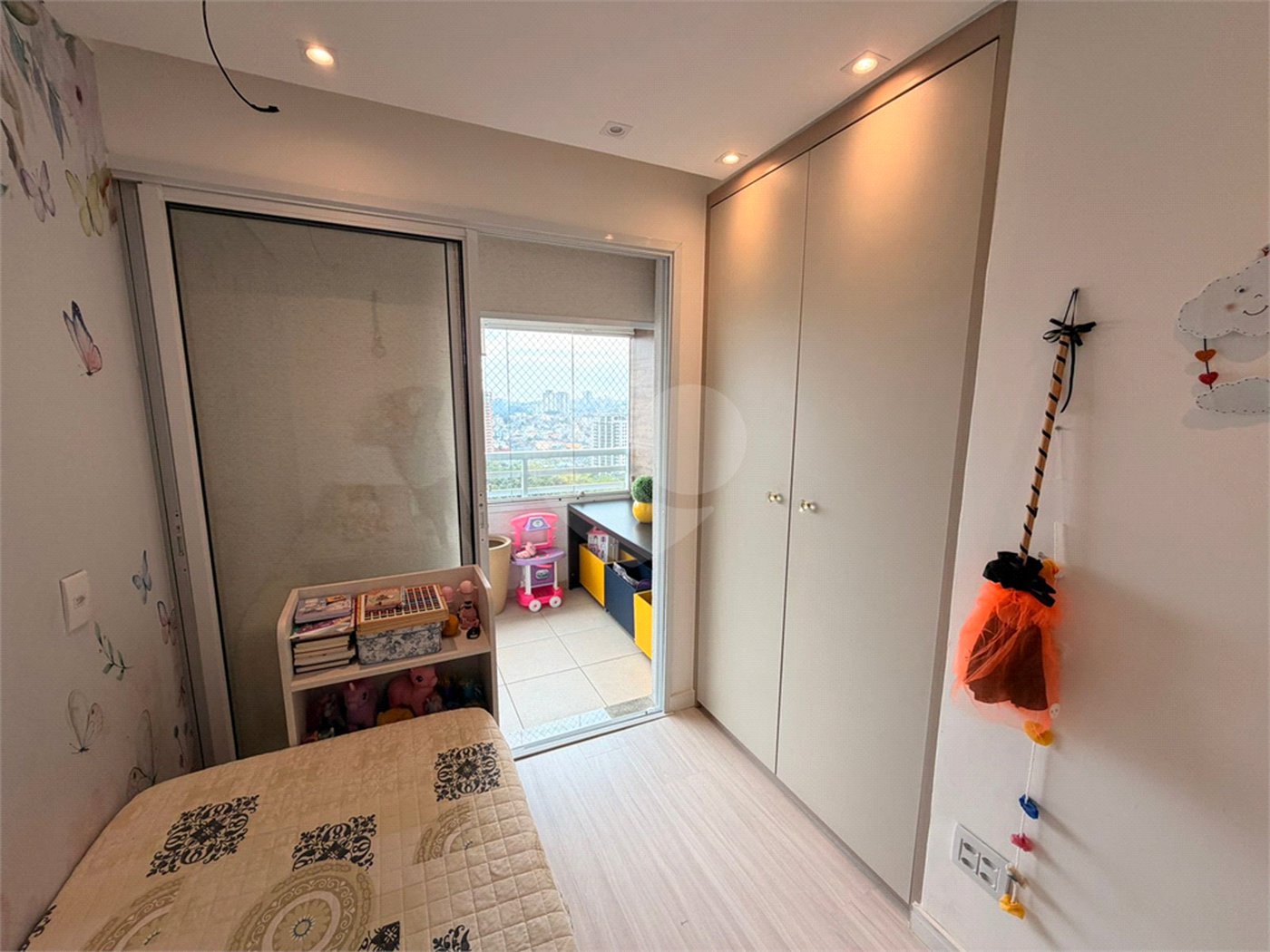 Apartamento à venda com 3 quartos, sendo 1 suíte,  no Centro, Diadema, SP