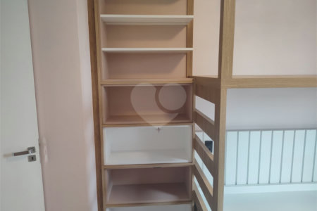 Casa à venda com 2 suítes no condomínio Vue 26, Atibaia - SP