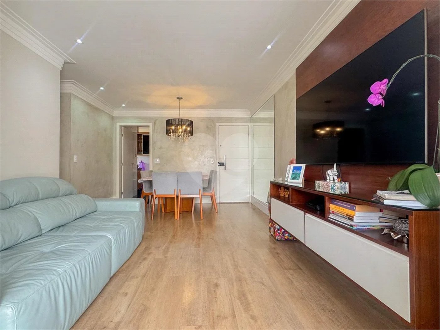 Apartamento à enda no Jd. Anália Franco