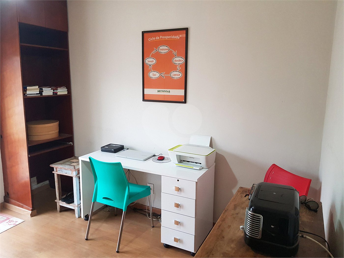 Casa à venda com 3 quartos, sendo 1 suíte, em Jardim Hípico, São Paulo, SP
