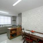 Apartamento à venda com 4 quartos, sendo 1 suíte, em Chácara Santo Antônio (zona Sul), São Paulo, SP