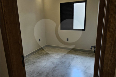 Casa à venda com 3 quartos, sendo 1 suíte, em Jardim das Araras, Indaiatuba, SP