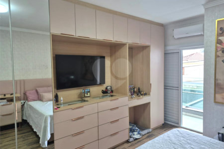 Casa à venda com 3 suítes em Tucuruvi, São Paulo, SP