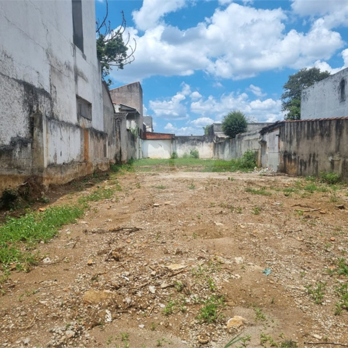 Terreno à venda em Campo Grande, São Paulo, SP