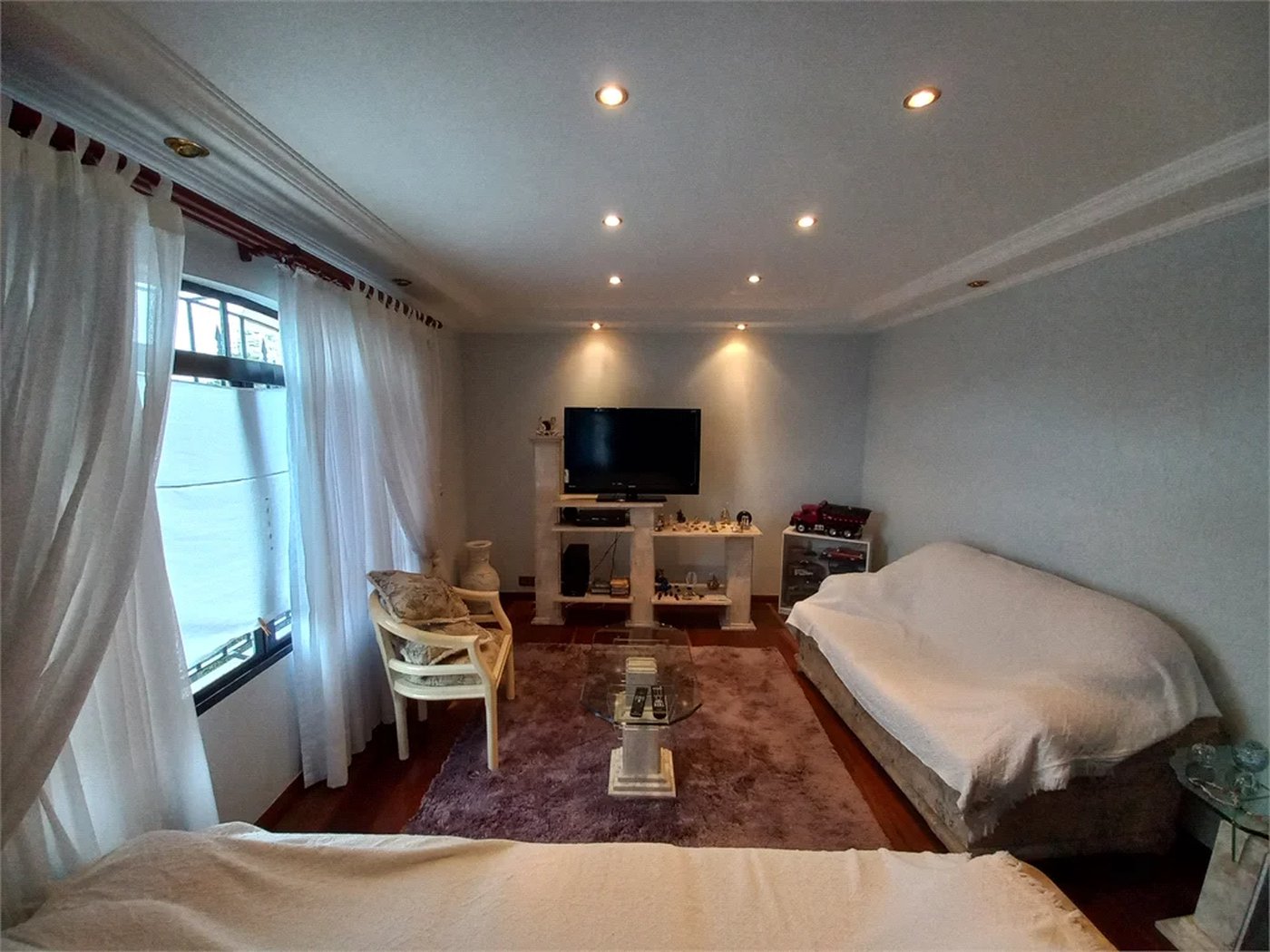 Sobrado à venda com 3 quartos, sendo 1 suíte, em Jardim Umarizal, São Paulo, SP