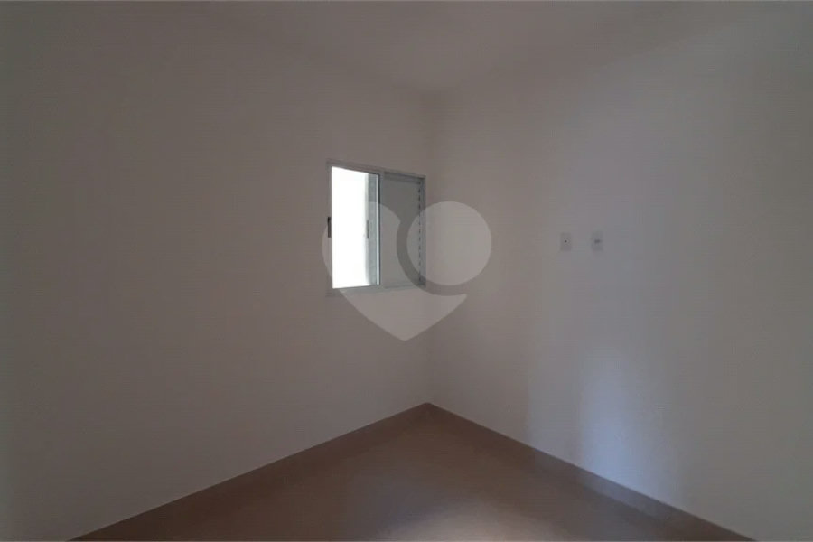 Casa à venda com 2 quartos no condomínio Residencial Luta, São Paulo - SP