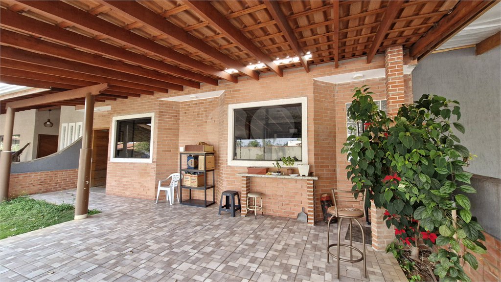 Casa à venda no condomínio Santa Mônica, Atibaia - SP