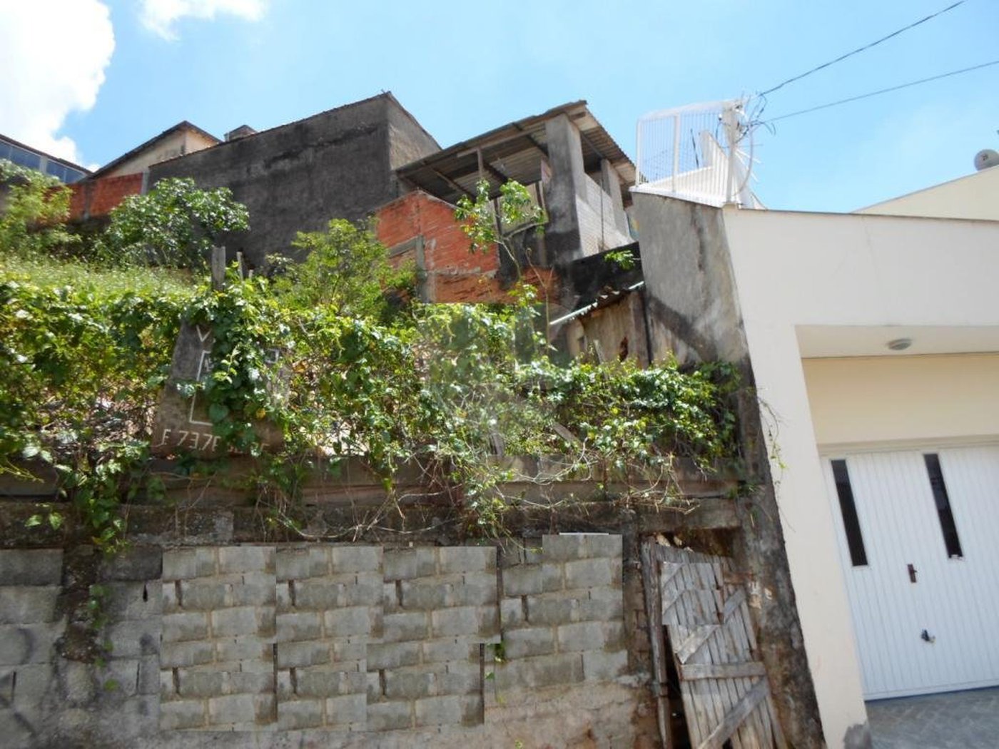 Terreno à venda em Vila Constança, São Paulo, SP