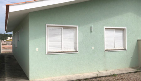 Casa à venda com 3 quartos, sendo 1 suíte,  no condomínio Marfi Iii- Fase Iii, Bom Jesus dos Perdões - SP