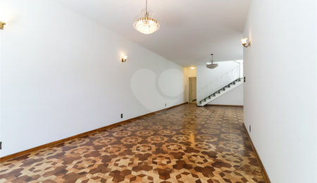 Casa à venda com 3 quartos, sendo 1 suíte,  em Brooklin Paulista, São Paulo, SP