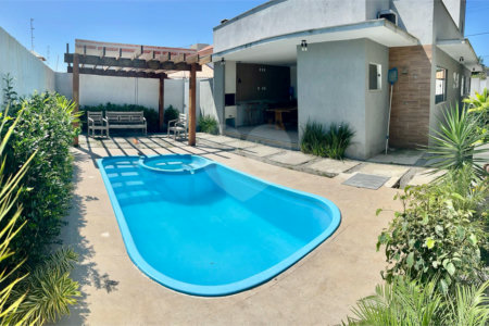 Casa à venda com 3 quartos em São José, Armação dos Búzios, RJ