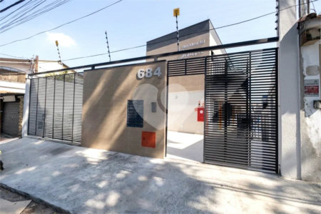 Casa à venda com 2 quartos no condomínio Residencial Laura, São Paulo - SP