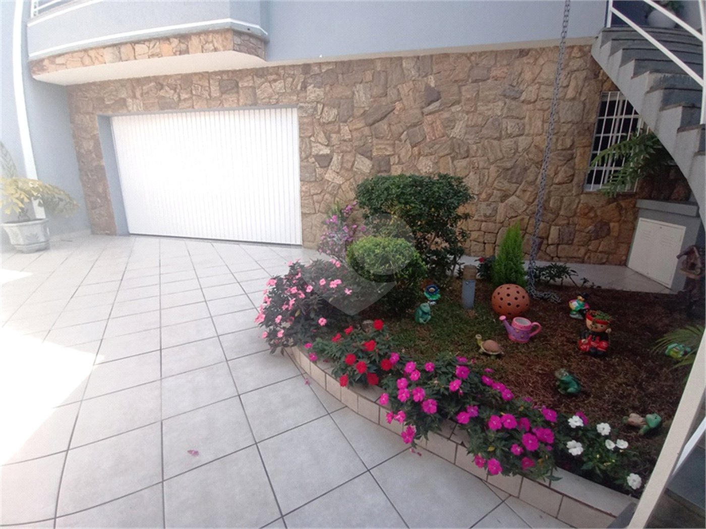 Sobrado à venda com 3 quartos, sendo 1 suíte, em Jardim Franca, São Paulo, SP