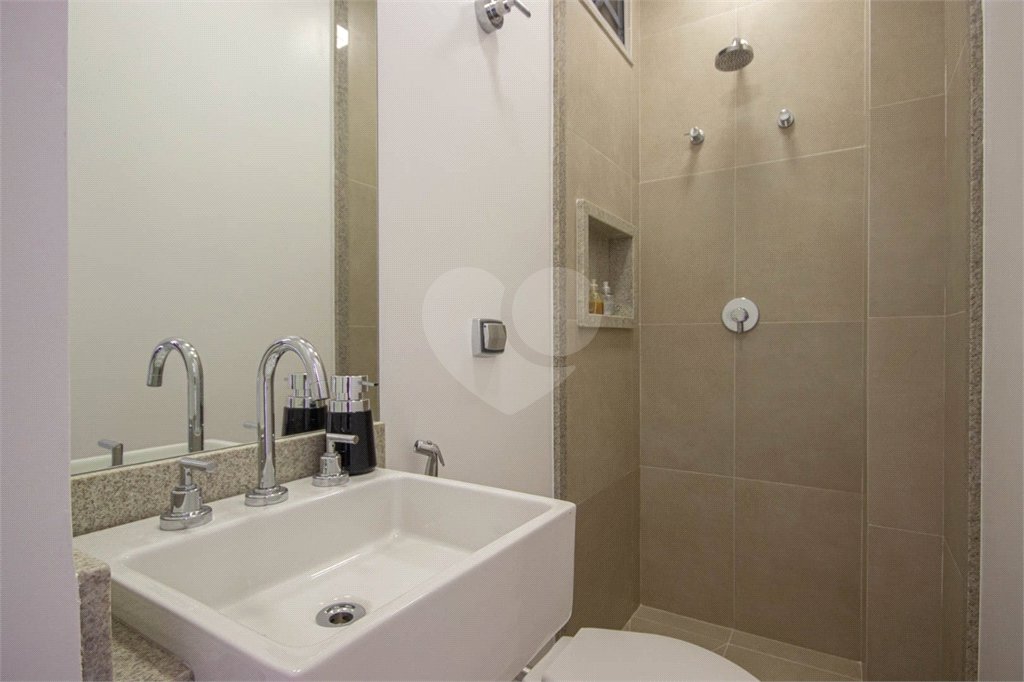 Apartamento à venda com 2 quartos em Copacabana, Rio de Janeiro, RJ