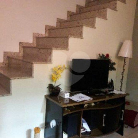 Casa à venda com 3 quartos, sendo 1 suíte, no condomínio Elias Imóveis - Ida Boschetti, São Paulo - SP