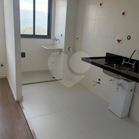 Apartamento à venda com 1 quarto em Vila Mogilar, Mogi das Cruzes, SP