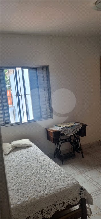 Casa Térrea à venda com 3 quartos, sendo 1 suíte, em Jardim Taboão, São Paulo, SP