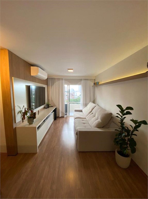 Apartamento à venda com 3 quartos, sendo 1 suíte, em Vila Pompéia, São Paulo, SP