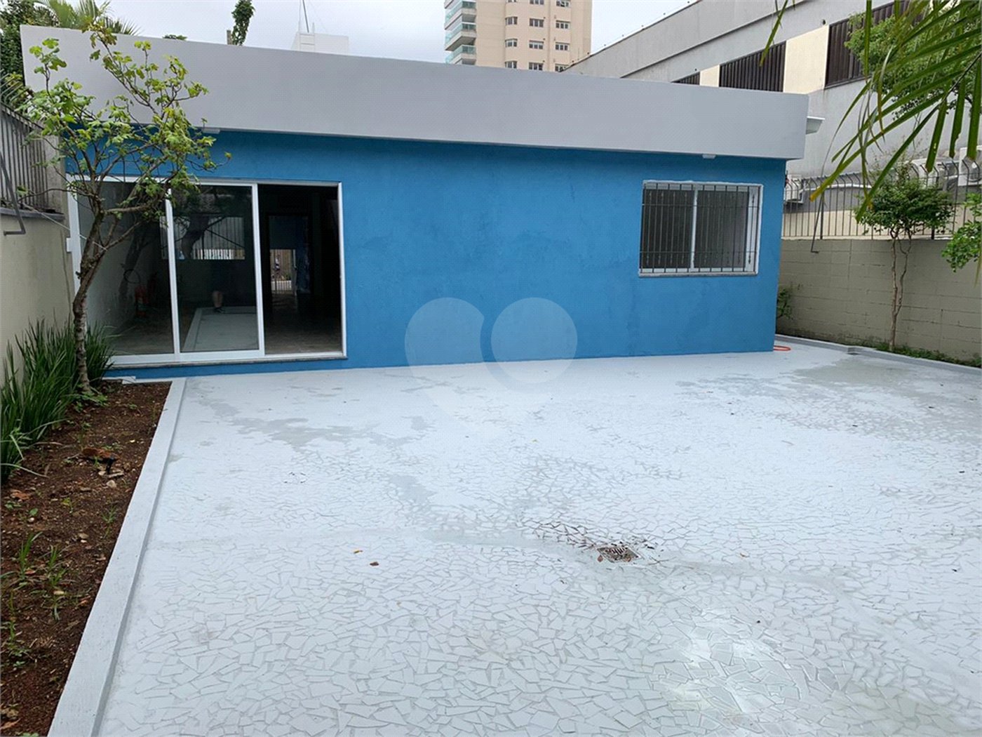 Sobrado à venda ou para alugar com 7 quartos, sendo 3 suítes, em Vila Mariana, São Paulo, SP