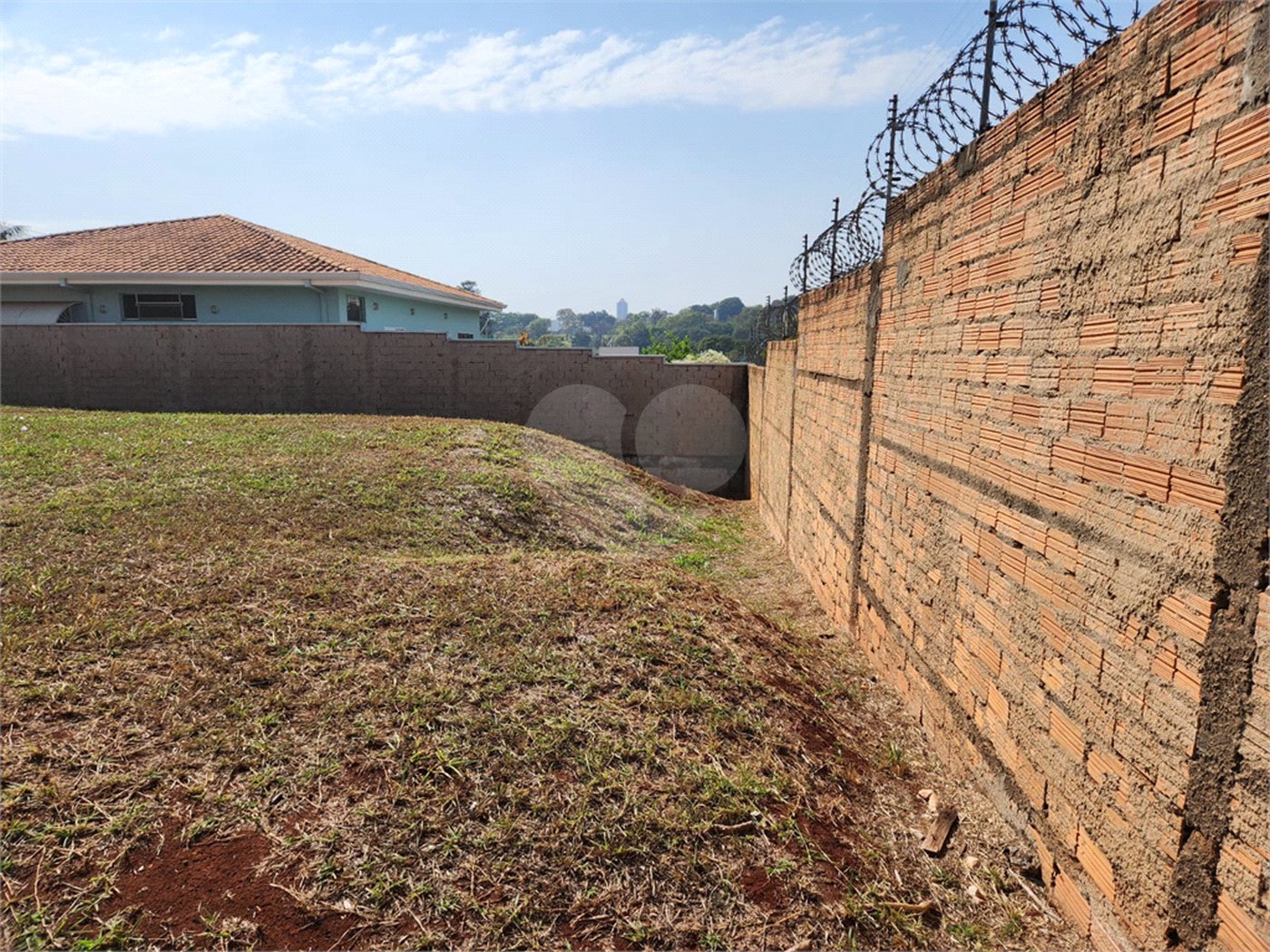 Terreno à venda em Altos do Jaraguá, Araraquara, SP