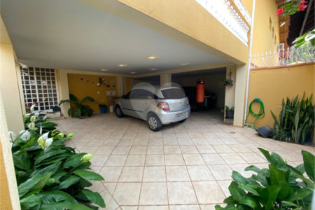 Casa à venda com 5 quartos, sendo 3 suítes, em Vila Almeida, Indaiatuba, SP