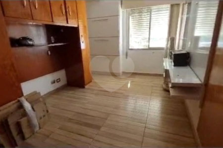 Apartamento à venda com 3 quartos, sendo 1 suíte, em Santana, São Paulo, SP