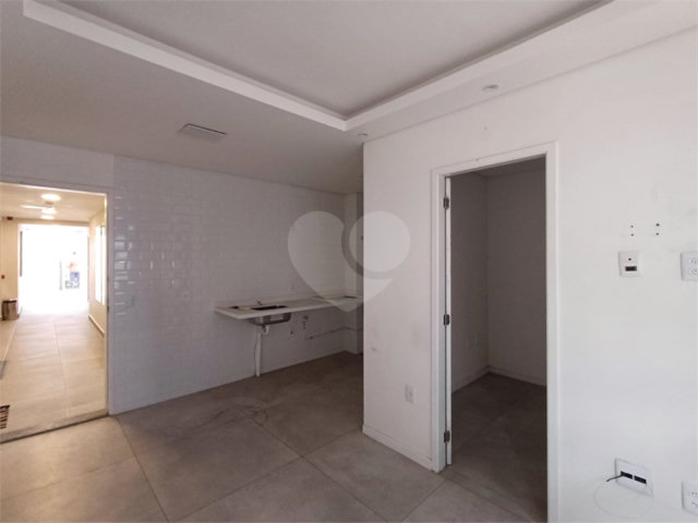 Apartamento à venda com 2 quartos em Santana, São Paulo, SP