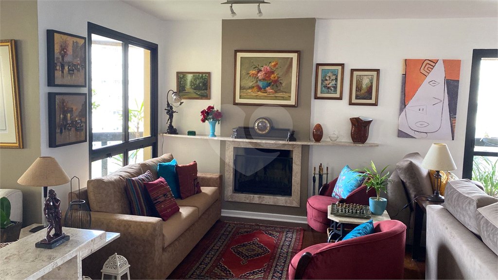 Apartamento à venda com 3 suítes em Vila Suzana, São Paulo, SP