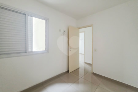 Apartamento - Saúde - 3 Quartos / Dormitórios - 1 Vaga - Venda / Compra