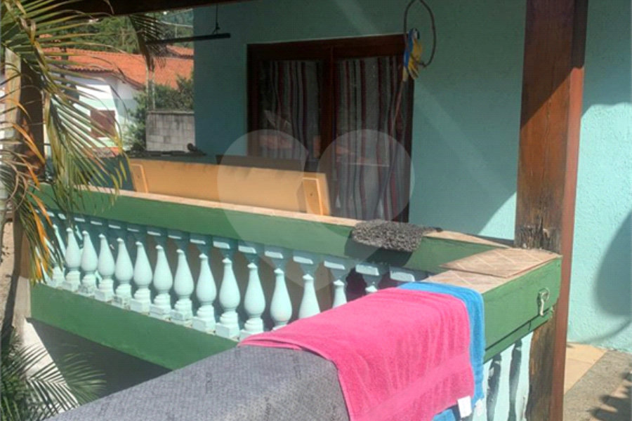 Sobrado à venda com 4 quartos, sendo 2 suítes, em Horto, São Paulo, SP