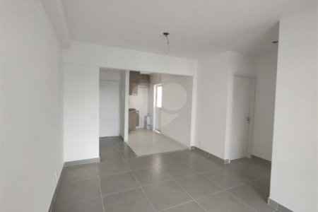 Apartamento à venda com 2 suítes em Jardim Ampliação, São Paulo, SP