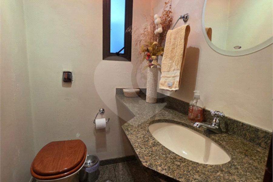Apartamento à venda com 3 quartos, sendo 1 suíte, em Santana, São Paulo, SP